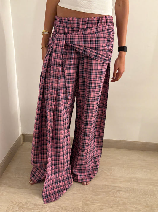 Atar Pants in Pink